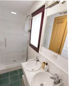Casa para desfrutar com a família e amigos a apenas 8 minutos do centro de Segovia. - Image 3