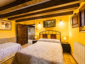 Gîte rural pour 20 personnes, à 45 minutes de Barcelone, BBQ, WiFi - Image 5