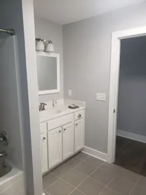 Downtown Tell City Upstairs Rental 2 Bed 2 Bath Wifi 30 minutes to Holiday World - Image 4