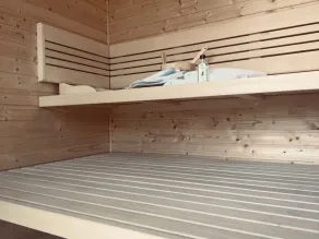 Modern vacation apartment with side water view, balcony, sauna and fireplace - Image 2