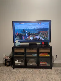 Family Friendly Lake Front New Build - 5bdrm + Hot Tub - Image 2