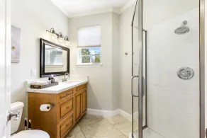 Luxury 5 Bedroom 4.5 Bath Dream Estate with Resort-like Pool In Wine Country - Image 3