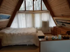 Stumble Beach - Quiet & Private 2-Acre Retreat on Lake Ontario - Image 4