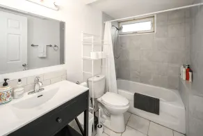 V@Home  Stylish 5BR/2BA Retreat, Central Location, Groups & Families - Image 4