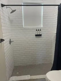 3 Bedroom/2 Bathroom 1 block from the beach - Image 4