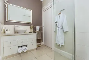 Schöner privater Rückzugsort in der Nähe von Gorge / CBD, Free Breakie Hamper, Wifi & More - Image 2