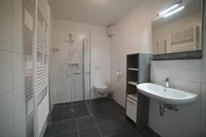 Wunderschön eingerichtete Wohnung mit rustikalen Details direkt an der Skipiste - Image 2