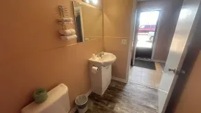 Colonial Motel - Image 3
