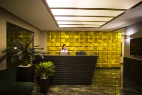 Maxuite Hotel in Home - Image 5