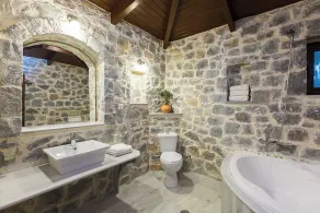Villa Asigonia with Heated Pool & Whirlpool - Image 2