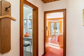 Holiday Apartment 'Alpenblick Tilly - Barmsee' with Mountain View, Private Terrace and Wi-Fi - Image 4