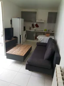 T2 garden level in villa - Image 4