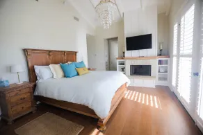 Penthouse unique en son genre de Carpinteria avec vue sur l'océan - à quelques pas de la plage - Image 3