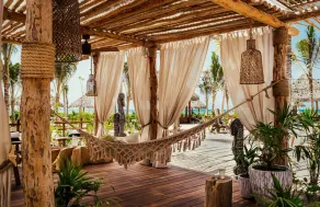 Exquisite 2 Bed 2 Bath Villa in Paradise at the Grand Luxxe - Image 4