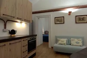 2-bed House in Rome Near Coliseum - Image 5