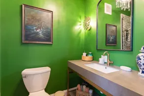 BEST LOCATION+ON THE WATER+ROOM FOR EVERYONE! MM23 - Image 4