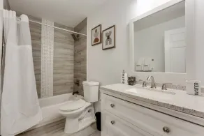 ❤️Luxury Atlanta Home - Free Parking / Self Check-in / 12+ Guest/ 4 Bedrooms ❤️ - Image 5
