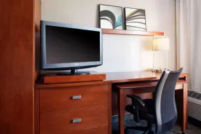 Relax and Unwind! Pet-Friendly Property, Onsite Pool, Free Parking - Image 4