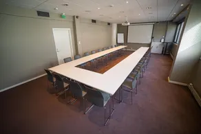 Comfort Hotel Victoria Floro - Image 3