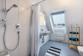 Apartamento-estudio 'Hohenzollern' con balcón y Wi-Fi - Image 3