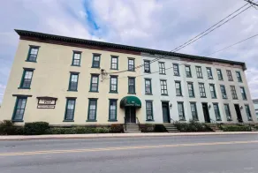 Lindsey Place - Image 2