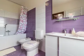 Elegante villa ***** con piscina y parrilla, bicicletas, wifi gratis - Image 3