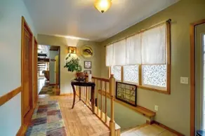 Cozy lake house with a hot-tub!! - Image 2