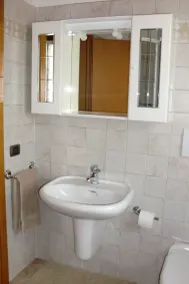 Pretty rustic home in a tranquil and green village  for a memorable holiday - Image 3