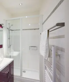 SunlightProperties L'ARTISTE: un appartement de charme près du Port de Nice - Image 2