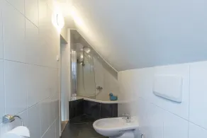 Spacious, modern vacation home with large garden, near Winterberg - Image 4