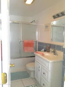Beautiful 3br-2ba^Lavallette Jersey Shore rental! Summer 2026! Sleeps up to 8! - Image 3