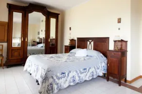 Elegant villa at the gates of the divine Amalfi coast with exlusive pool - Image 5