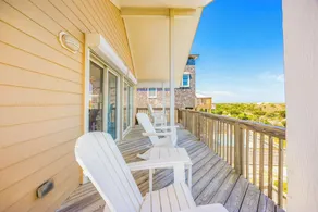 Avoir une balle au bord de la mer, Avon avec piscine, Tiki Bar, bain à remous, salle de jeux, Wet Bar, etc. - Image 5