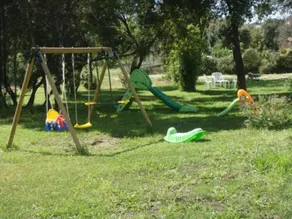 VILLA DE CHARME AU BORD DES PISCINES NATURELLES - Image 2