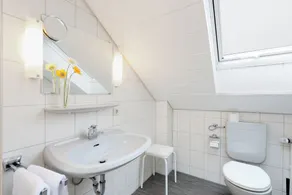 Seepark Kirchheim Ferienhaus bei Vera mit Sauna - Image 4