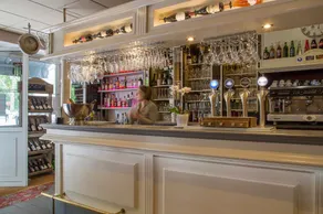 BRIT HOTEL Le Lion d'Or CHINON - Image 2