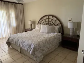 Best Ground Floor Beach Front @ Crescent Beach - Image 4