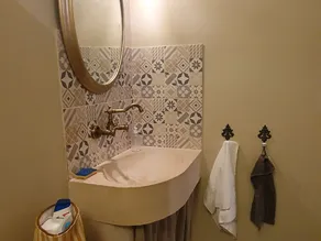 Charming Renovated Apartment Near Verdun for 2 with Modern Amenities - Image 3