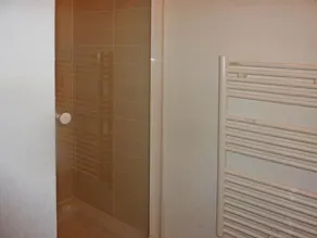Ski-in/ski-out & foot of the slopes, 6th floor, swimming pool, sauna, balcony, tv, ski locker, 50m² - Image 2