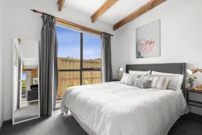 Corsair Cottage- Opposite beach - Image 4
