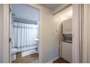 Downtown bungalow - less than 1.5 miles to UGA - Image 2