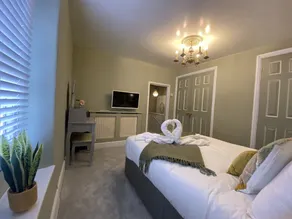 Chapel Cottage Idylic Village Holiday Home - Image 3