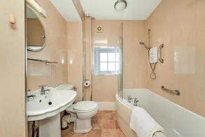 Finest Retreats - Hambleton Hall Apt - Image 3