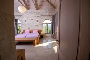 Villa Elia, By Hellocrete - Image 2