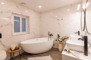 Modern Beautiful Pool And Sea Apt Qawra - Happy Rentals - Image 4