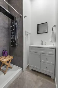 AV Bungalows #9A with Loft - Image 5