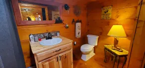 “Come for the mountains. Stay for the hot tub\" - Image 2