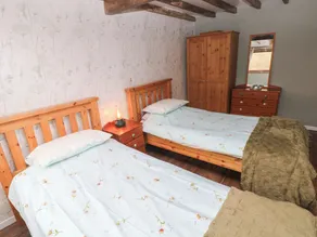 2 Strand Cottages - Image 5