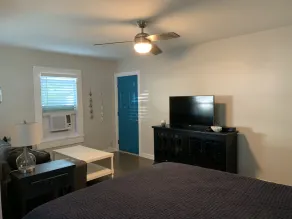 Inden for trin til Downtown Lake Worth - Image 3
