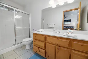 Treetop Bearadise - Walk to Slopes, Hot Tub, Large Fenced Yard - Image 3